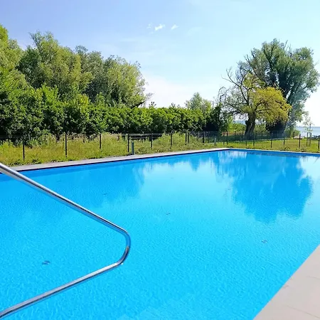 Lake Resort Beach Apartment *